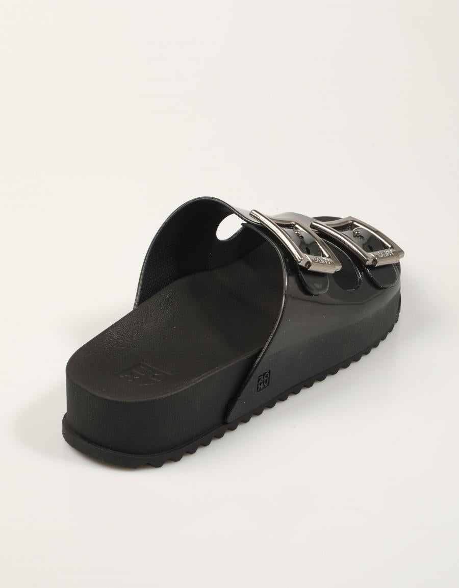 SANDALIAS ZAXY PALA HEBILLAS BLACK en color Negro