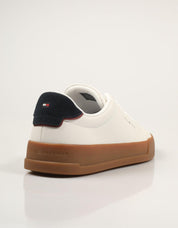 ZAPATILLAS TOMMY HILFIGER COURT WHITE FM0FM05367 en color Blanco
