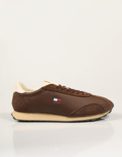 TOMMY HILFIGER RETRO RUNNER BROWN EM0EM01763 91016