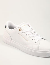 ZAPATILLAS TOMMY HILFIGER SNEAKER WHITE FW0FW09105 en color Blanco