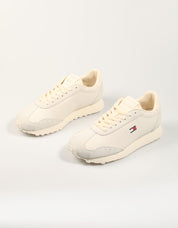 ZAPATILLAS TOMMY HILFIGER RUNNER WHITE EN0EN03097YBI en color Blanco