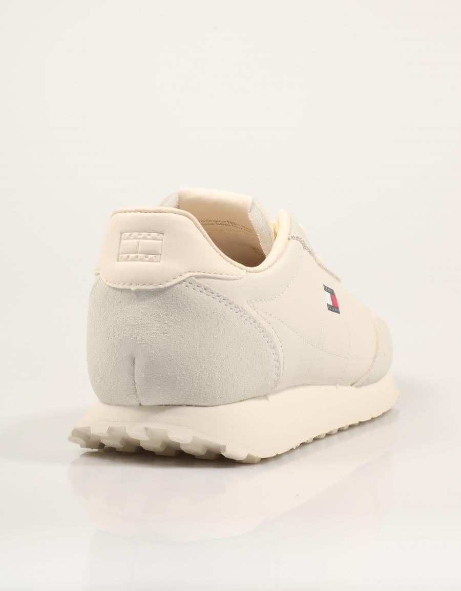 ZAPATILLAS TOMMY HILFIGER RUNNER WHITE EN0EN03097YBI en color Blanco