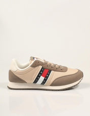 ZAPATILLAS TOMMY HILFIGER CORE CLASSIC RUNNER TAUPE EM0EM01709 en color Taupe