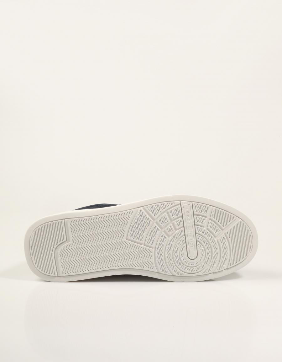 ZAPATILLAS TOMMY HILFIGER TH COURT SUEDE RWB FM0FM05716 en color Azul marino