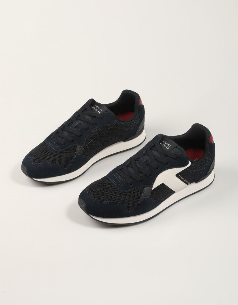ZAPATILLAS TOMMY HILFIGER CORE MIX RUNNER RWB FM0FM06001 en color Azul marino