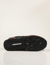 ZAPATILLAS TOMMY HILFIGER CORE MIX RUNNER BROWN FM0FM06001 en color Negro