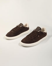 ZAPATILLAS TOMMY HILFIGER ICON COURT L.SUEDE BROWN FW0FW09593 en color Marron