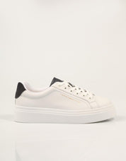 ZAPATILLAS TOMMY HILFIGER FEMININE PLATFORM ECRU FW0FW09594 en color Blanco