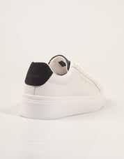 ZAPATILLAS TOMMY HILFIGER FEMININE PLATFORM ECRU FW0FW09594 en color Blanco
