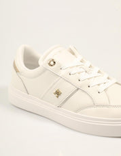 ZAPATILLAS TOMMY HILFIGER TH FEMININE CUPSOLE ECRU FW0FW09600 en color Hielo
