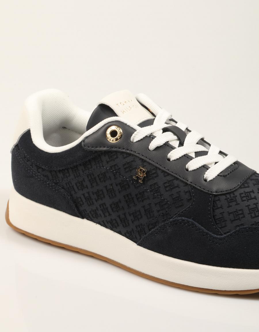 ZAPATILLAS TOMMY HILFIGER RUNNER MONOGRAM BLUE FW0FW09620 en color Azul marino