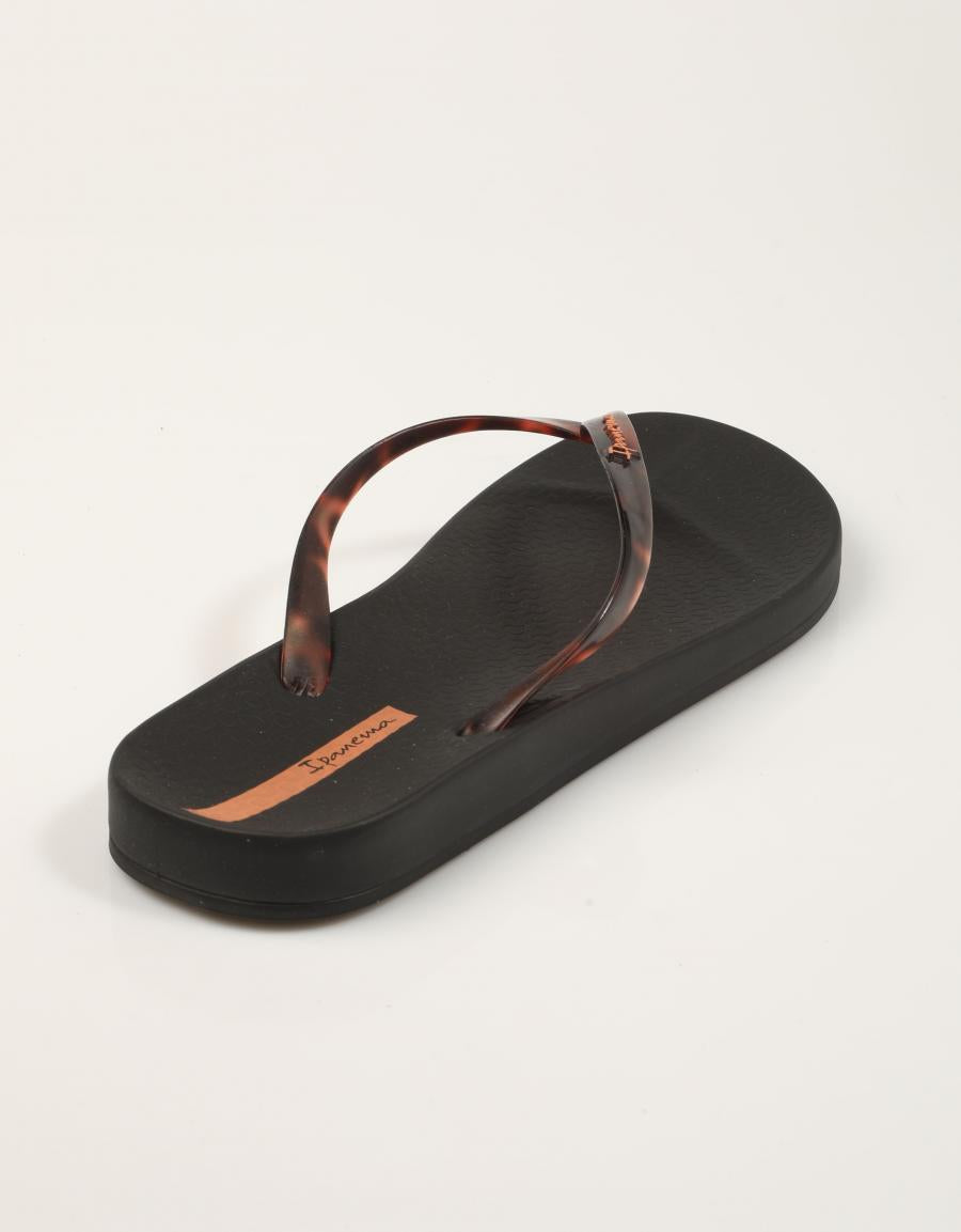 SANDALIAS IPANEMA ESCLAVA LEOPARD BLACK en color Negro