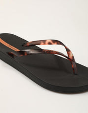 SANDALIAS IPANEMA ESCLAVA LEOPARD BLACK en color Negro