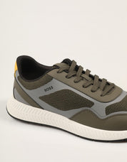 ZAPATILLAS BOSS TITANIUM RUNNER O.GREEN 50568928 en color Kaki