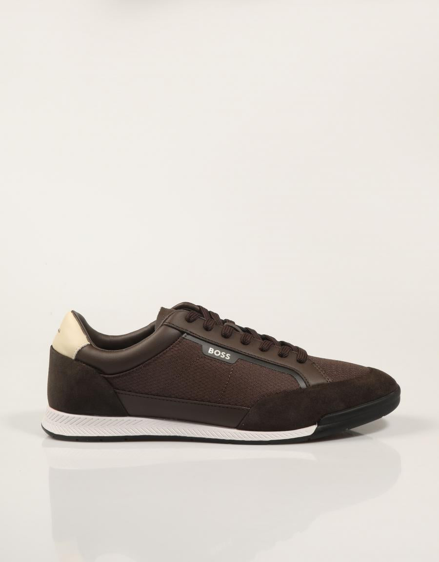 ZAPATILLAS BOSS NITAN DARK BROWN 50573552 en color Marron