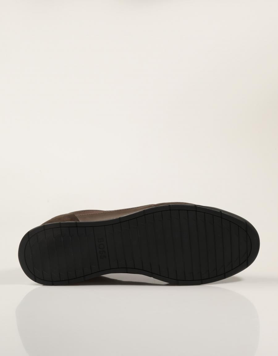 ZAPATILLAS BOSS NITAN DARK BROWN 50573552 en color Marron