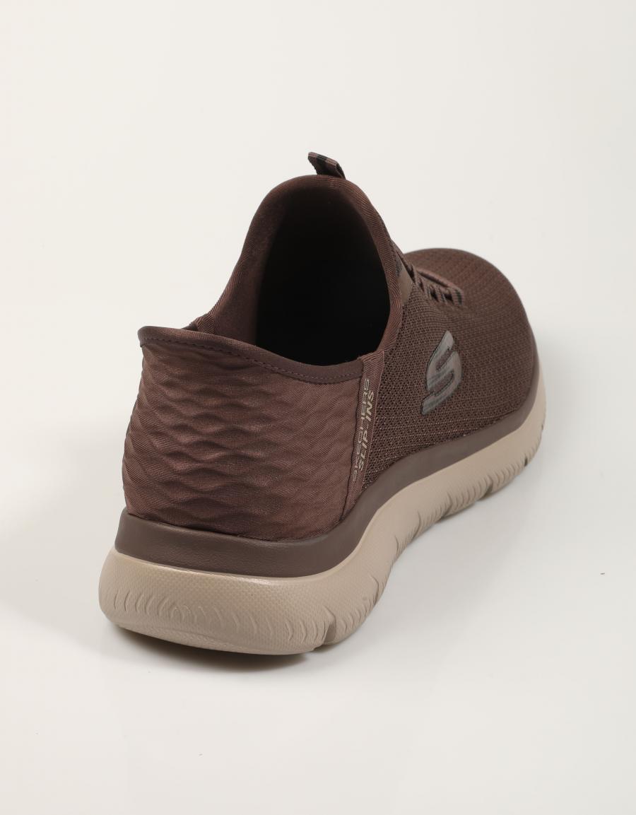 ZAPATILLAS SKECHERS SLIP INS SUMMITS CHOC 232457 en color Marron