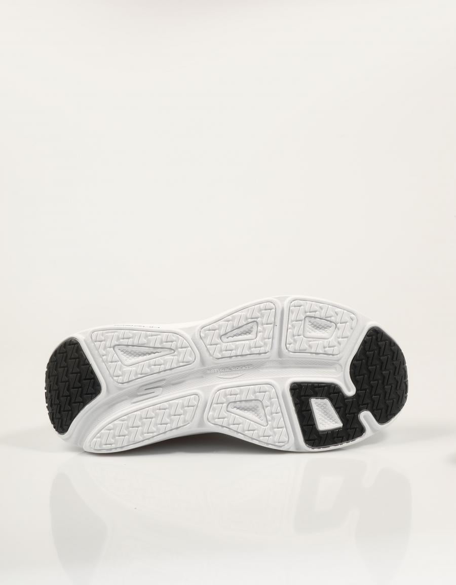 ZAPATILLAS SKECHERS MAX CUSHION WHITE 129470 en color Blanco
