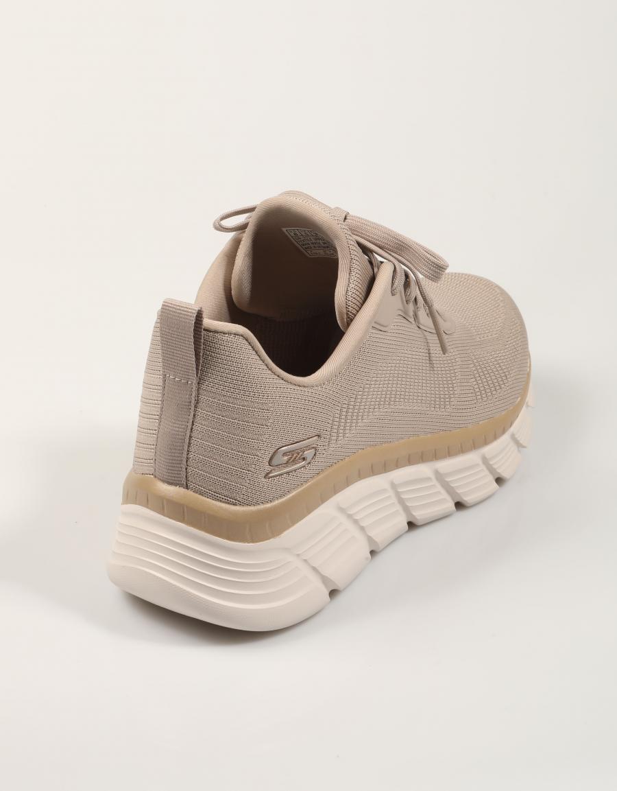 ZAPATILLAS SKECHERS BOBS SPORT TAUPE 117385 en color Taupe