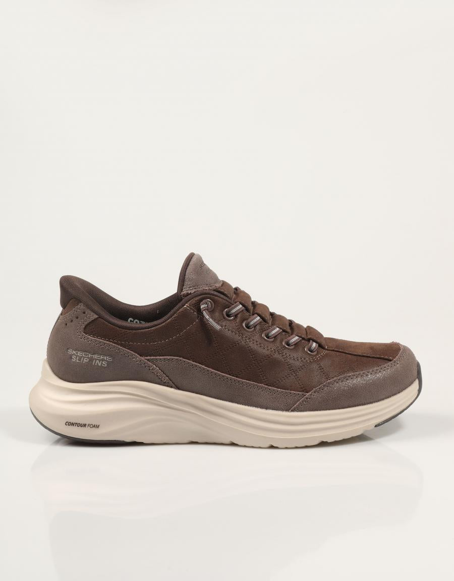 ZAPATILLAS SKECHERS SLIP INS CHOCOLATE 150507 en color Marron