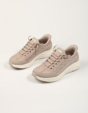 ZAPATILLAS SKECHERS SLIP INS TAUPE 150413 en color Taupe