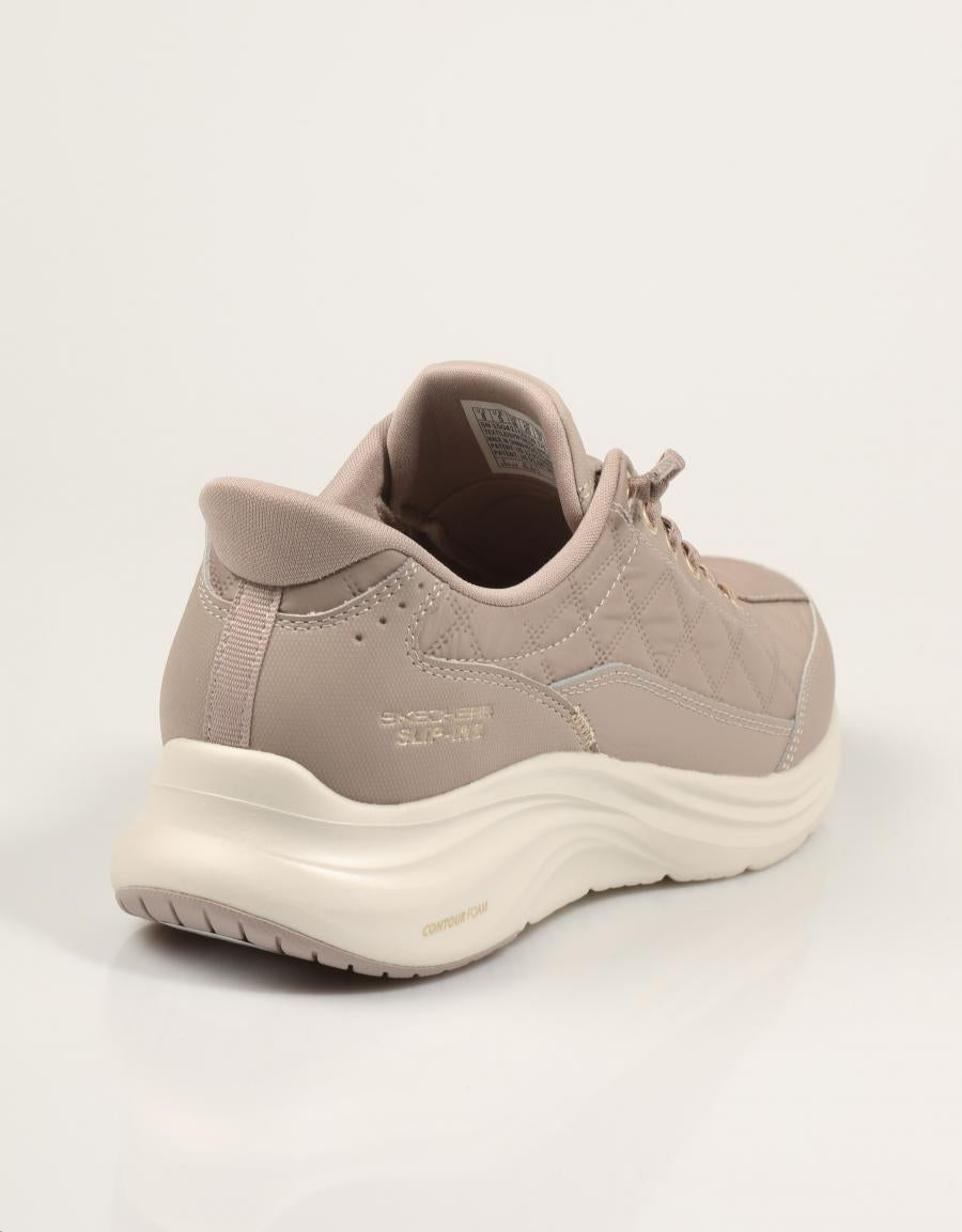 ZAPATILLAS SKECHERS SLIP INS TAUPE 150413 en color Taupe