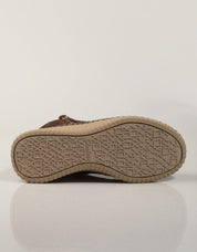 BOTINES SKECHERS RELAXED FIT CHOOLATE 169086 en color Marron