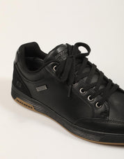 ZAPATOS SKECHERS WATERPROOF BLACK 210944 en color Negro