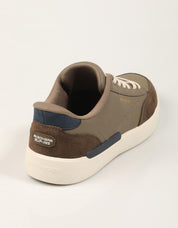 ZAPATOS SKECHERS SLIP INS TAUPE 211370 en color Taupe