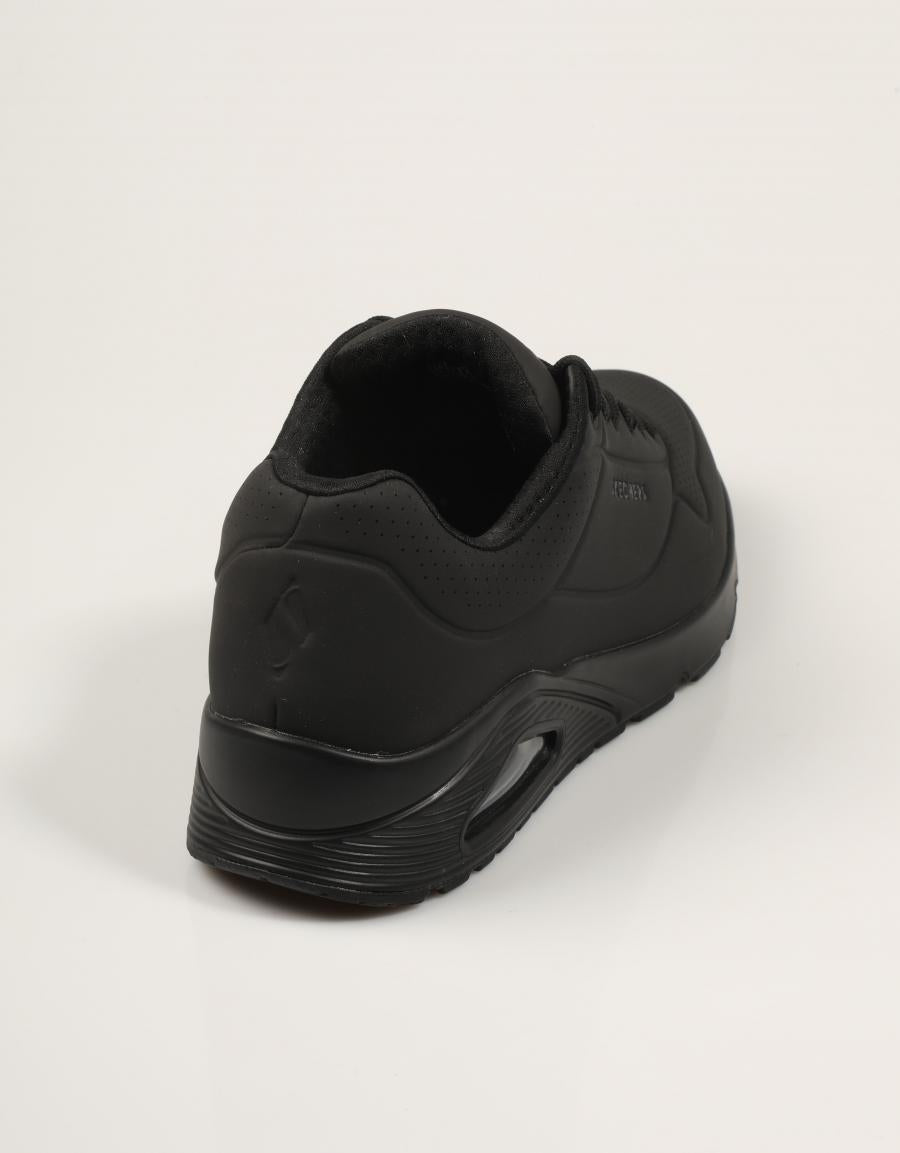 ZAPATILLAS SKECHERS UNO BLACK 52458 en color Negro