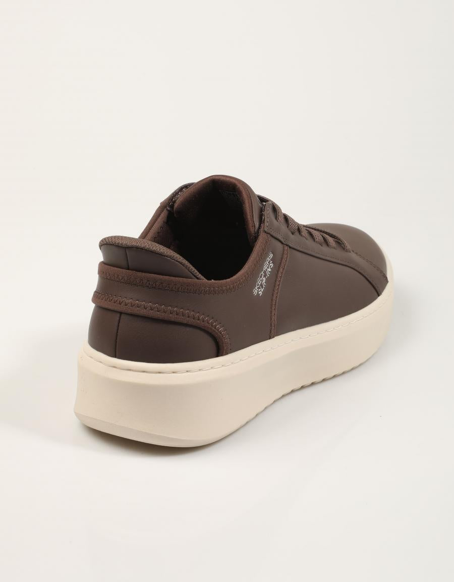 ZAPATILLAS SKECHERS COURT BREAK 183177 en color Marron