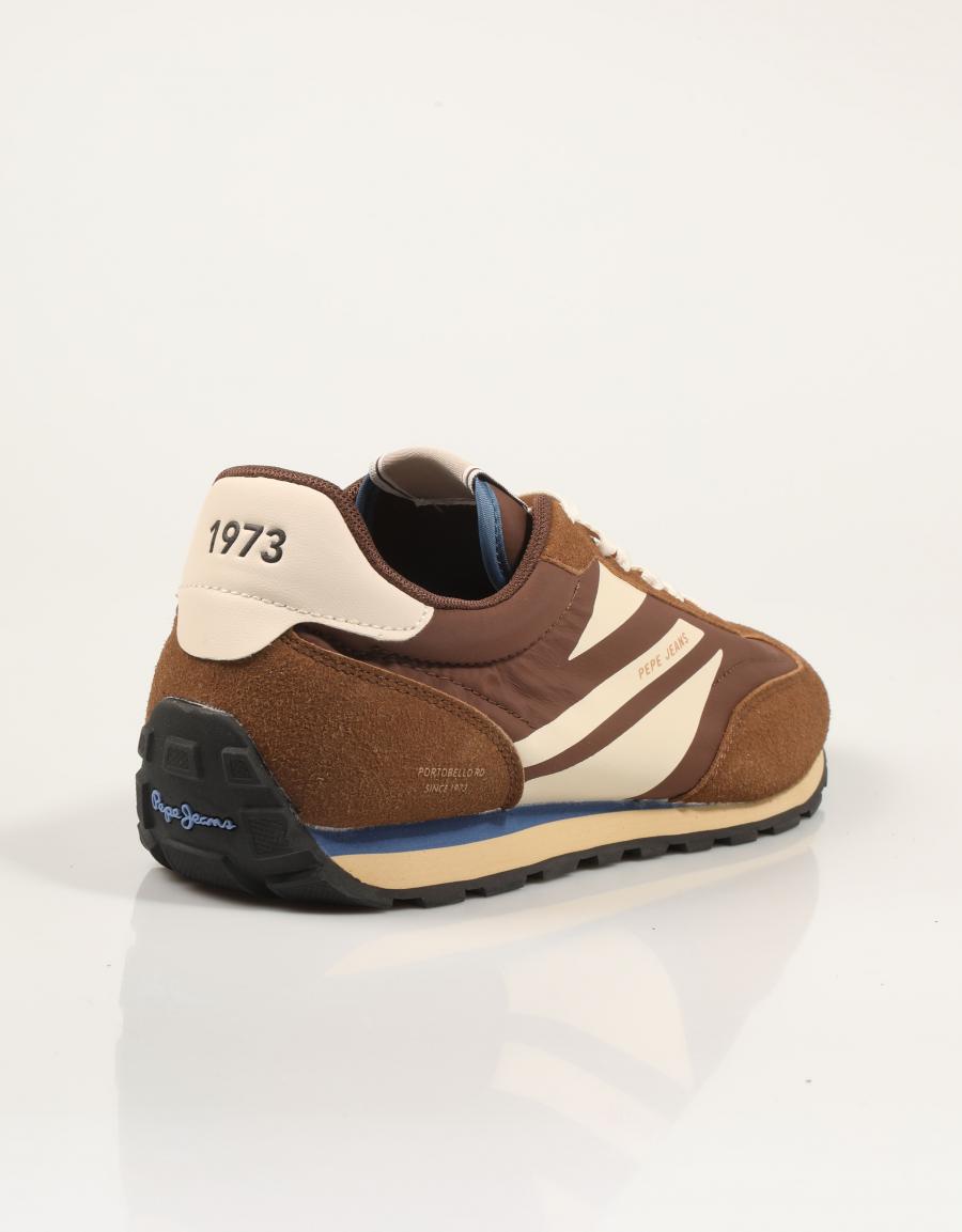 ZAPATILLAS PEPE JEANS JASON BRAND TOBACCO PMS400043 en color Marron