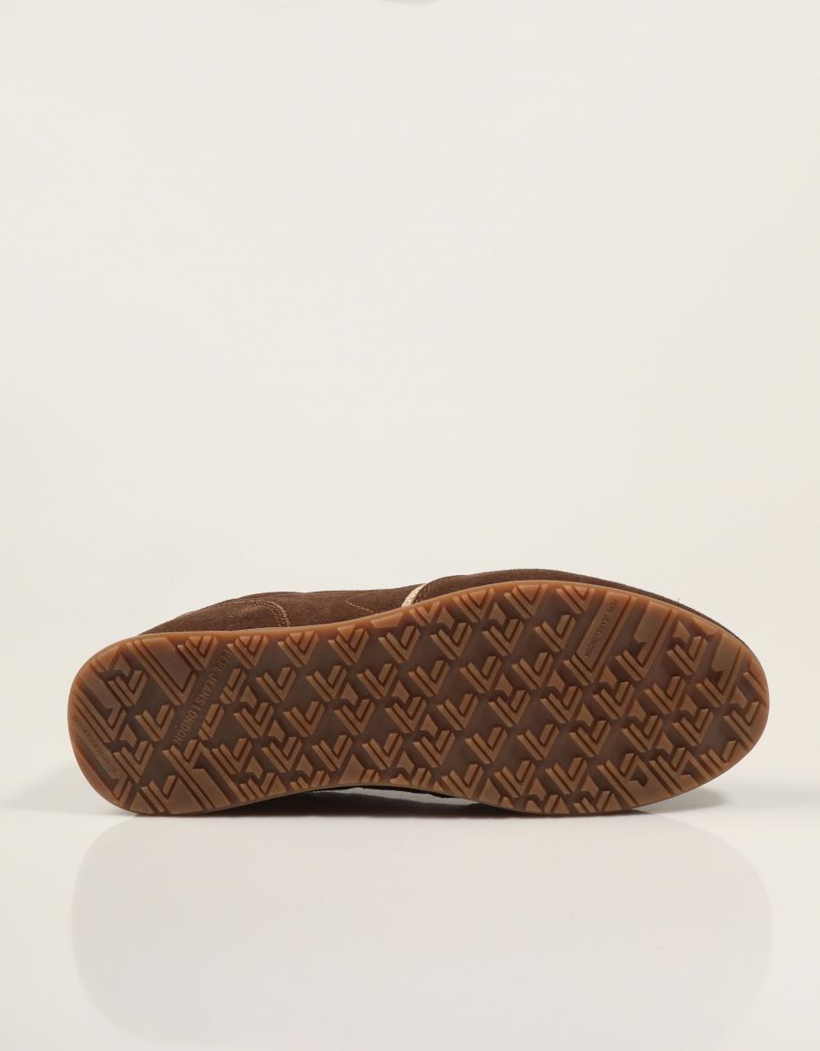 ZAPATILLAS PEPE JEANS DAZE BLOCK PMS300036 D.BROWN en color Marron