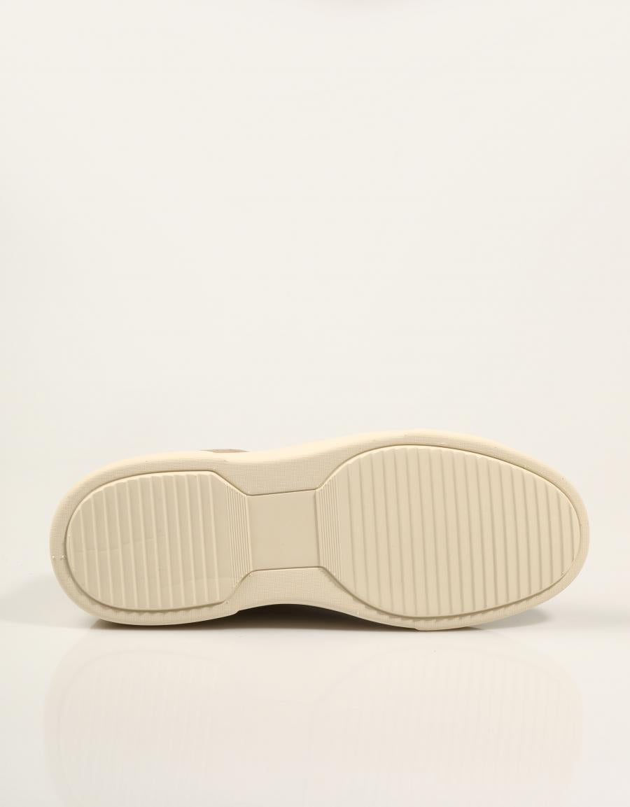 ZAPATILLAS PEPE JEANS COLINS BASIC PMS000068 BEIGE en color Beige