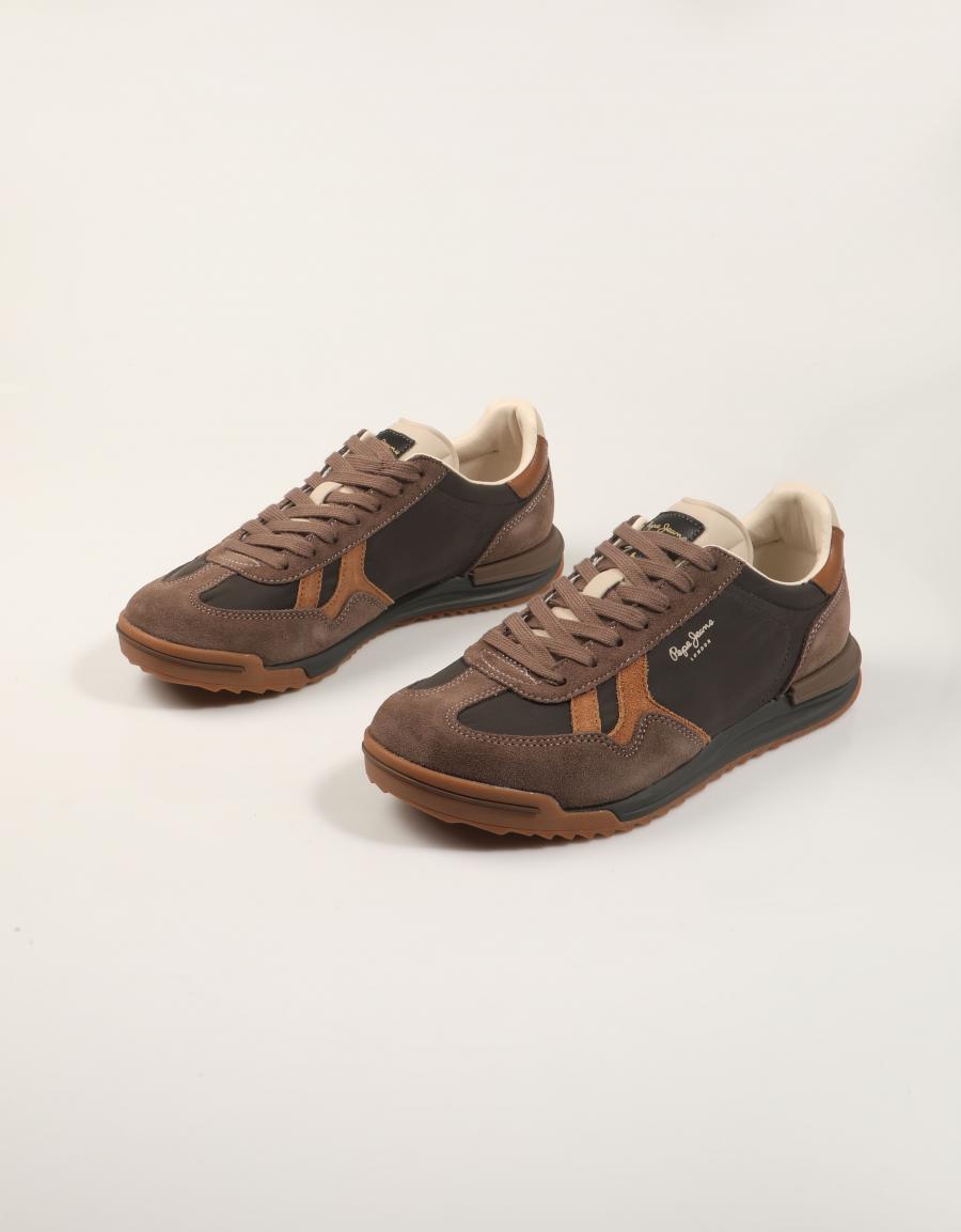 ZAPATILLAS PEPE JEANS MARVIN EDITION PMS600046 S.BROWN en color Marron
