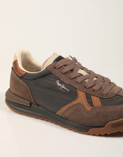 ZAPATILLAS PEPE JEANS MARVIN EDITION PMS600046 S.BROWN en color Marron