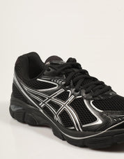 ZAPATILLAS ASICS GT 2160 BLACK 1203A275 en color Negro