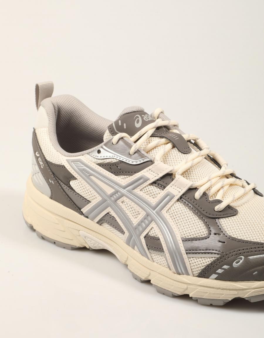ZAPATILLAS ASICS GEL NUOBIKI GREY 1203A536 en color Gris