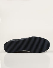 ZAPATILLAS ARMANI EA7 SNEAKER NAVY AF18610 en color Azul marino