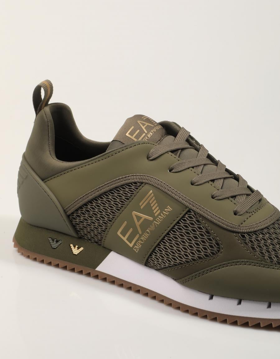 ZAPATILLAS ARMANI EA7 SNEAKER KHAKI AF18610 en color Kaki
