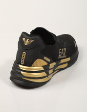 ZAPATILLAS ARMANI EA7 CRUSHER BLACK AF18639 en color Negro