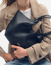 DKNY PAULA MD TOTE BLACK/GOLD R42BAE49 91232