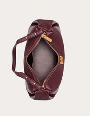 BOLSOS DKNY REMY SHOULDER BAG SANGRIA R423AE54 en color Burdeos