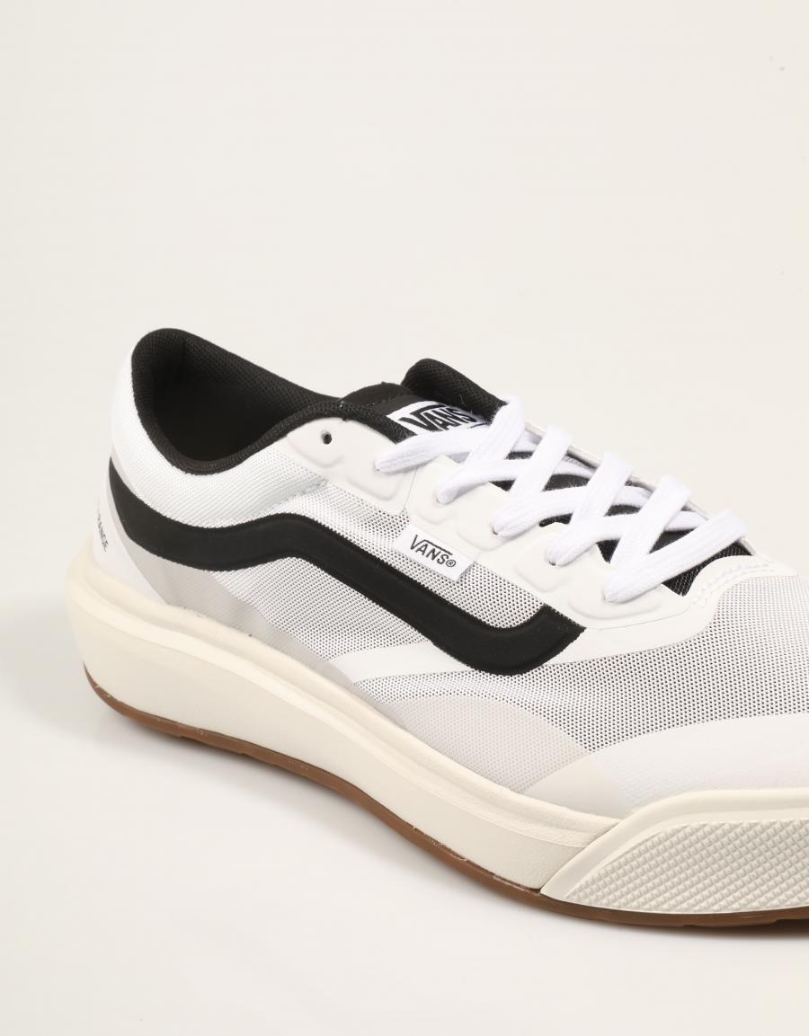 ZAPATILLAS VANS ULTRARANGE WHITE/BLACK VN000D60 en color Blanco