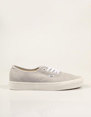 ZAPATILLAS VANS AUTHENTIC L.GRAY VN000D7Y en color Gris