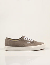 ZAPATILLAS VANS AUTHENTIC BUNGE CORD VN000D7Y en color Gris