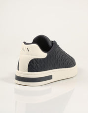 ZAPATILLAS ARMANI EXCHANGE LONDON NAVY AF11916 en color Azul marino