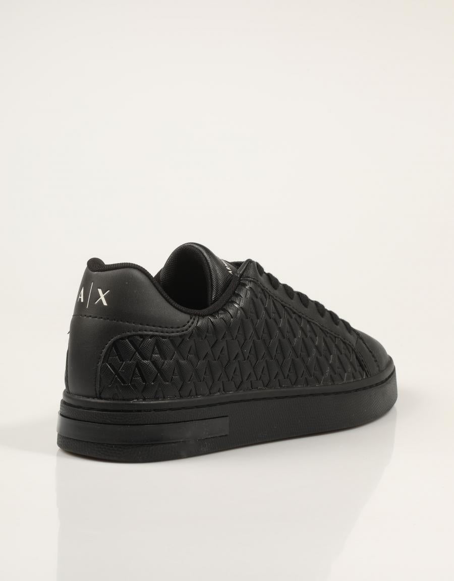 ZAPATILLAS ARMANI EXCHANGE LONDON BLACK MZ715 en color Negro