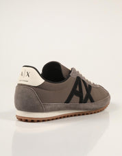 ZAPATILLAS ARMANI EXCHANGE LOWER NYLON FALCON AF27477 en color Blanco