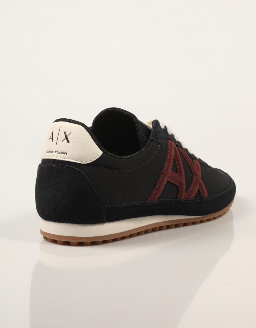 ZAPATILLAS ARMANI EXCHANGE LOWER NYLON NAVY AF27477 en color Azul marino